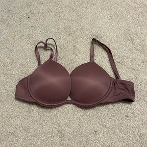 PINK VS push-up bra